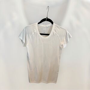 Lululemon Swiftly Tech London Short Sleeved Top